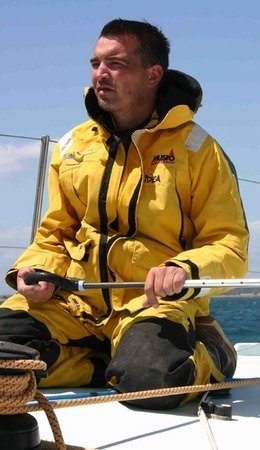 Zbigniew Gutkowski (Gutek) pierwszym Polakiem, który wystartuje w samotnych regatach dookoła świata VELUX 5 OCEANS