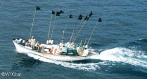 o uratowaniu miejscowych rybaków w Zatoce Gwinejskiej podczas rejsu Kopalnia Szombierki w 1980r.